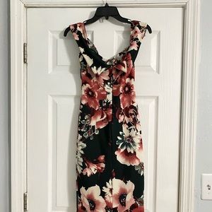 Small tight/sexy floral dress.